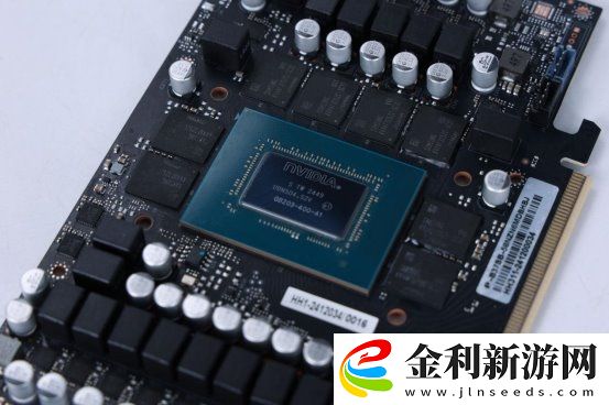 支持DLSS4-從“新”出發