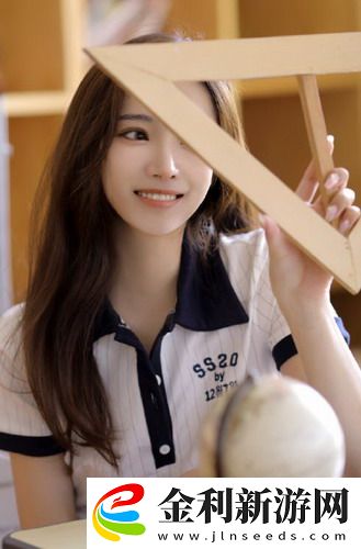 尾巴漫畫入口頁面免費彈窗女王：探秘這位漫畫界的流量女神，背后到底藏著怎樣的秘密？