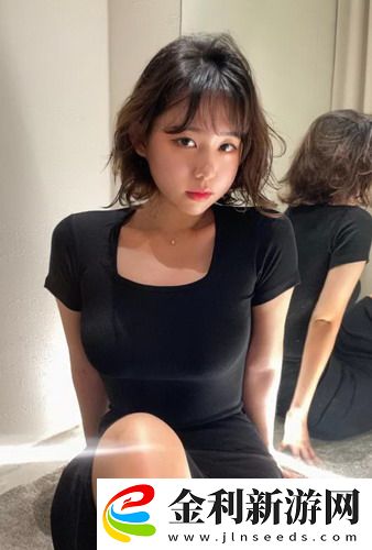 蝶戀直播帶來(lái)的新風(fēng)潮：年輕人如何在虛擬世界中找到自我價(jià)值的評(píng)價(jià)！