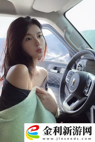真實雙人插畫的視頻