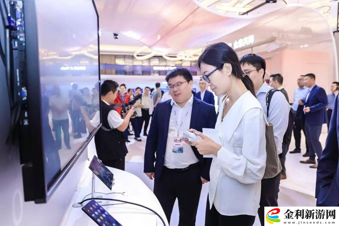 聯通創新云產品-開啟數字生活新篇章