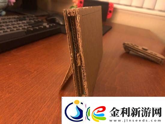 友自制Switch2原尺寸模型!細(xì)節(jié)還原原來(lái)這么大