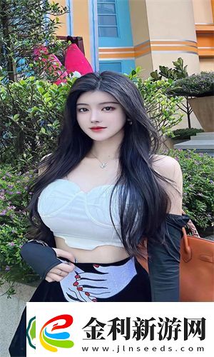 巨莖挺進(jìn)李淑芬的體內(nèi)視頻驚艷畫面瘋狂刷屏