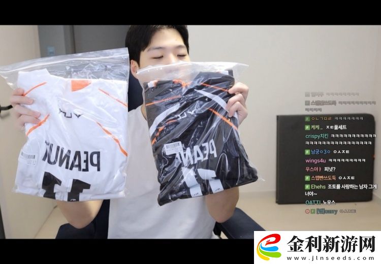 小花生粉頭！Smeb試穿HLE.Peanut的隊服