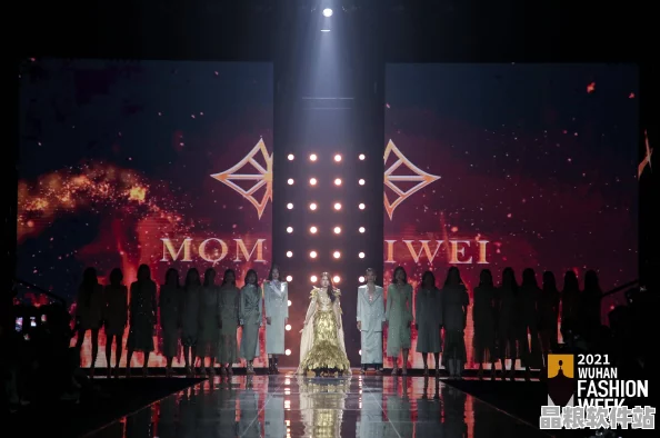 以閃亮之名獨家揭秘