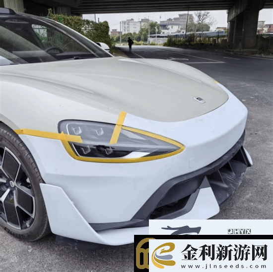 有點(diǎn)帥！小米SU7Ultra民間改裝件已出