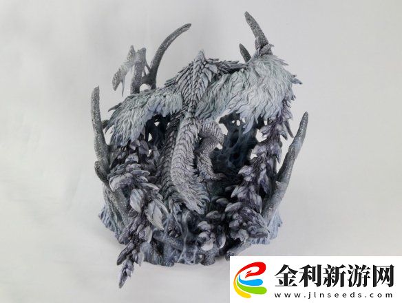 卡普空公布怪獵荒野“鎖刃龍”手辦2025年秋發售
