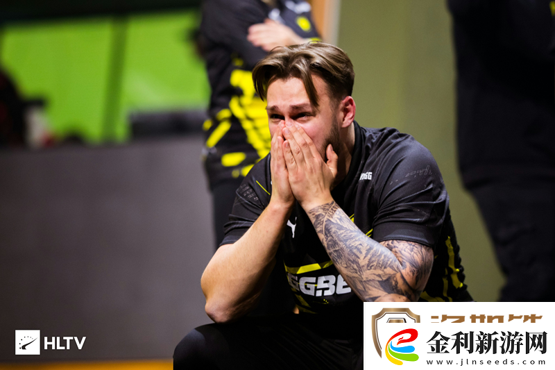 那年今日NAVI捧杯哥本哈根Major